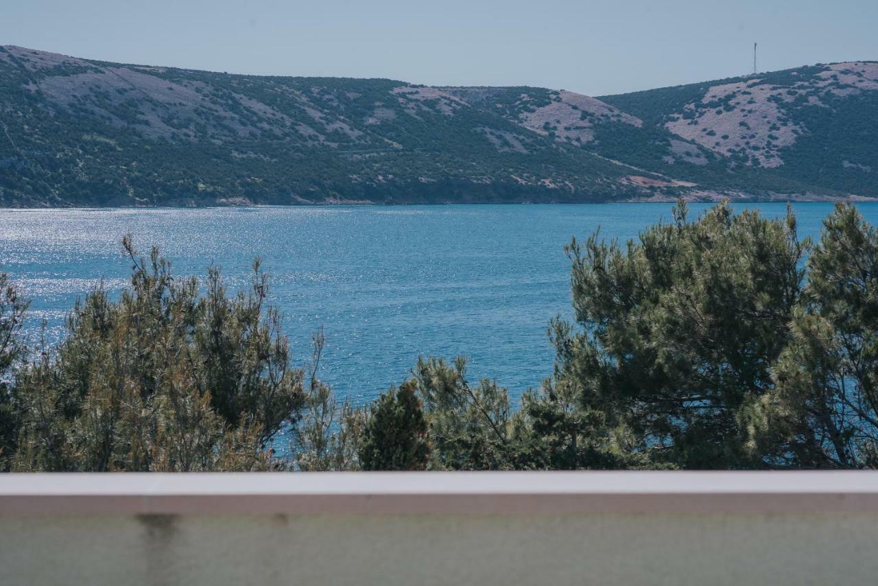Apartments Next To Sea Maris Novalja Exterior foto